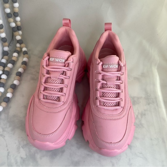 Kip Wok Chunky Pink Platform Sneakers with Rugged Soles Size 7 - Picture 8 of 9